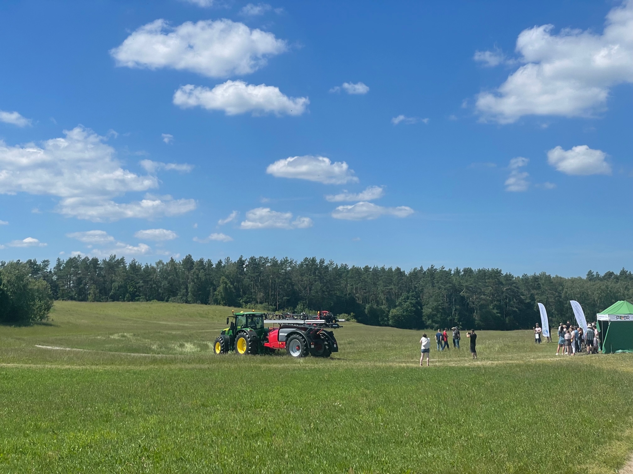 Dni Pola ODR Lubań - traktror i pole